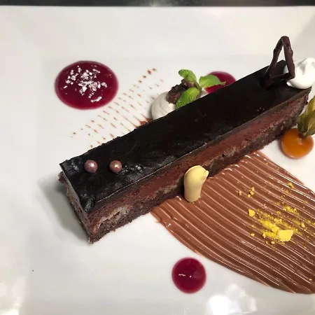 Seasons Design - Free Parking 호텔