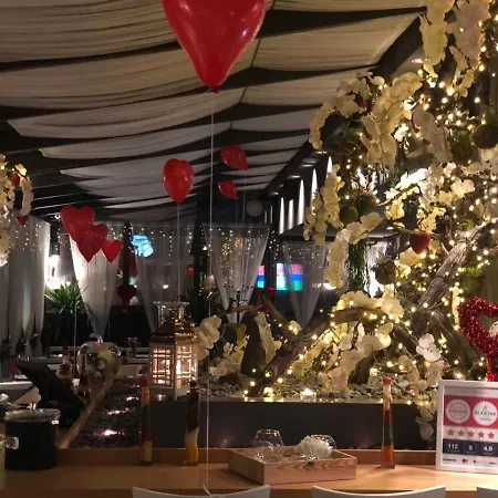 Seasons Design - Free Parking Hotel 5*