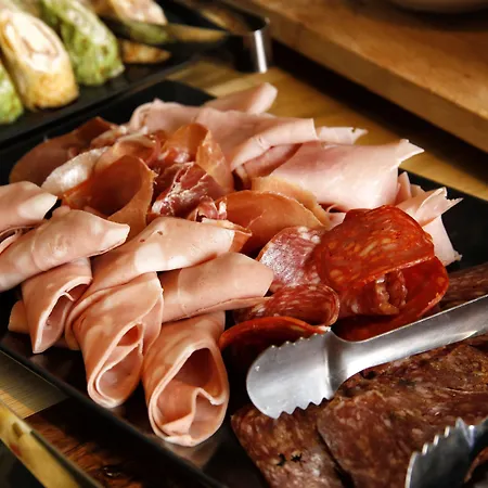 호텔 Seasons Design - Free Parking 소피아