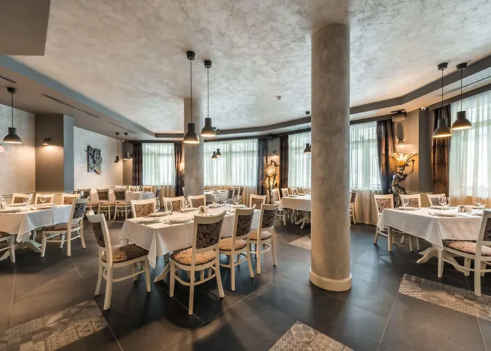 Seasons Design - Free Parking Sofia