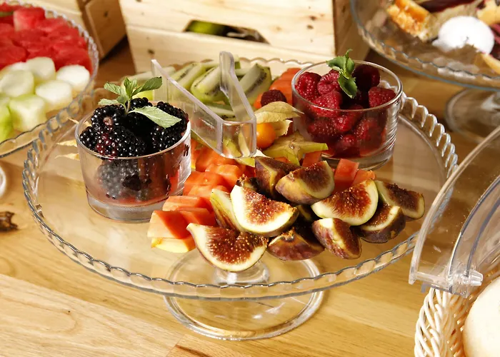 Seasons Design - Free Parking 5* Sofia