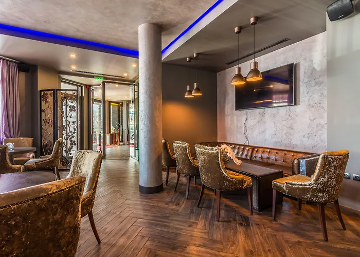 Seasons Design - Free Parking 5* Sofia