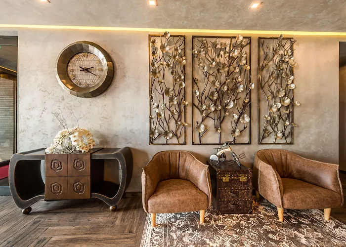 Seasons Design - Free Parking София