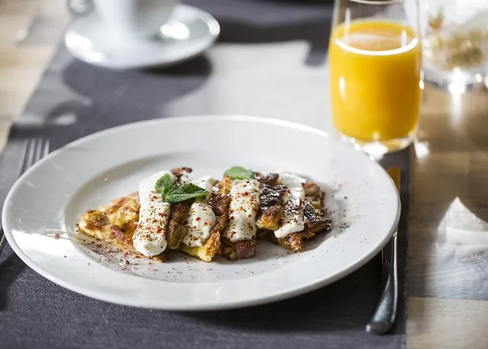 Seasons Design - Free Parking София